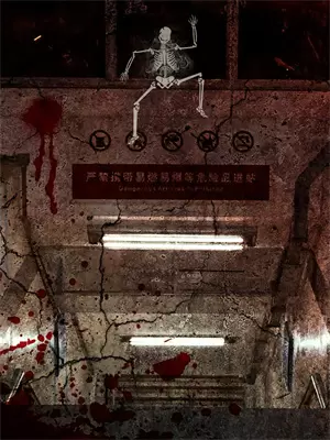 冰释前嫌的反义词